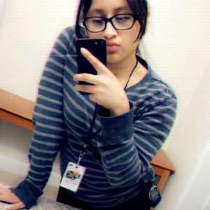 Meet your Posher, Janeth